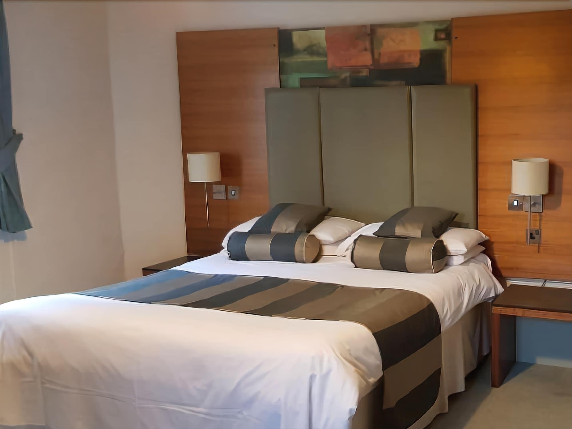 The Bull Hotel Downton  Zewnętrze zdjęcie