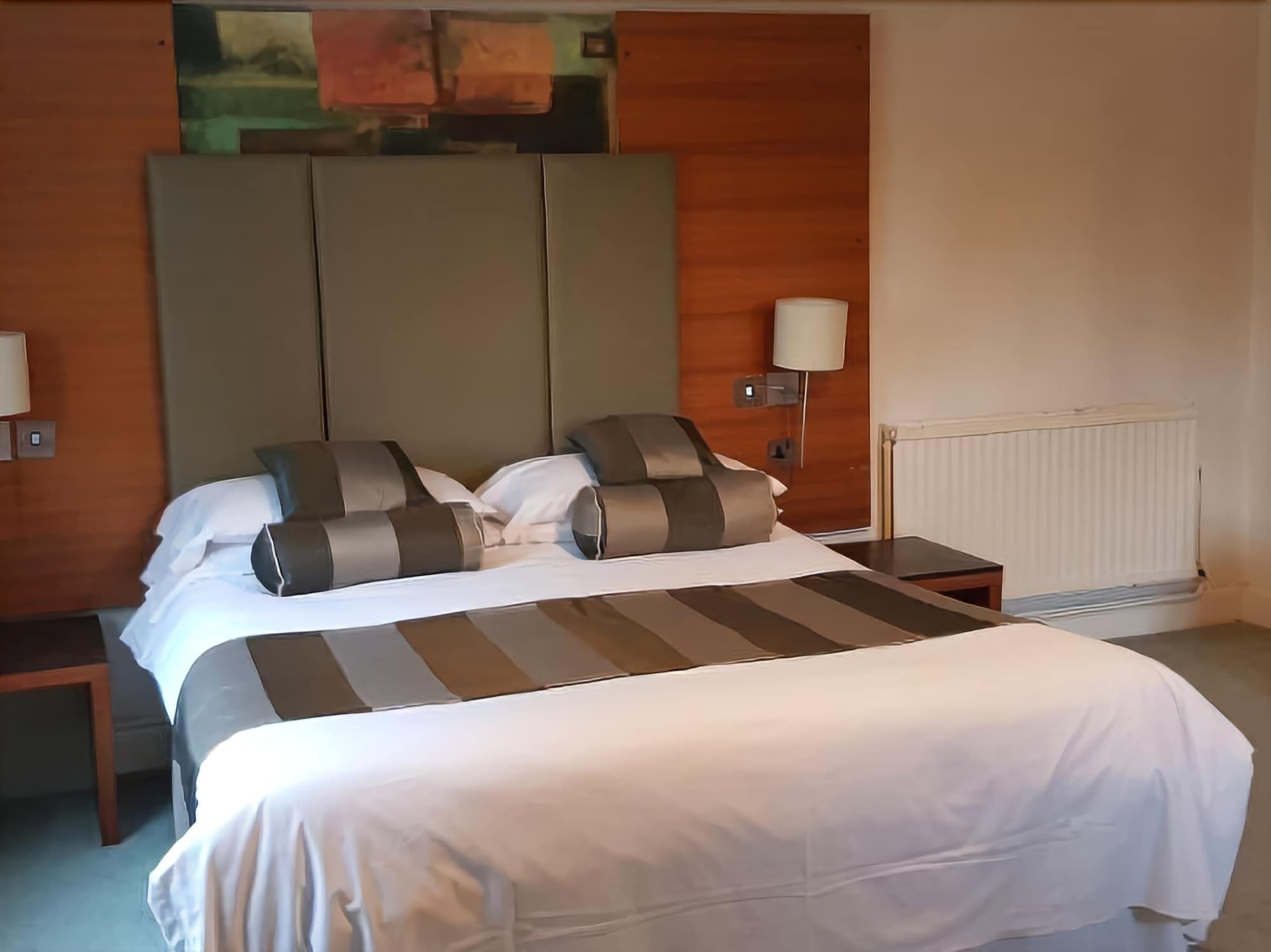 The Bull Hotel Downton  Zewnętrze zdjęcie